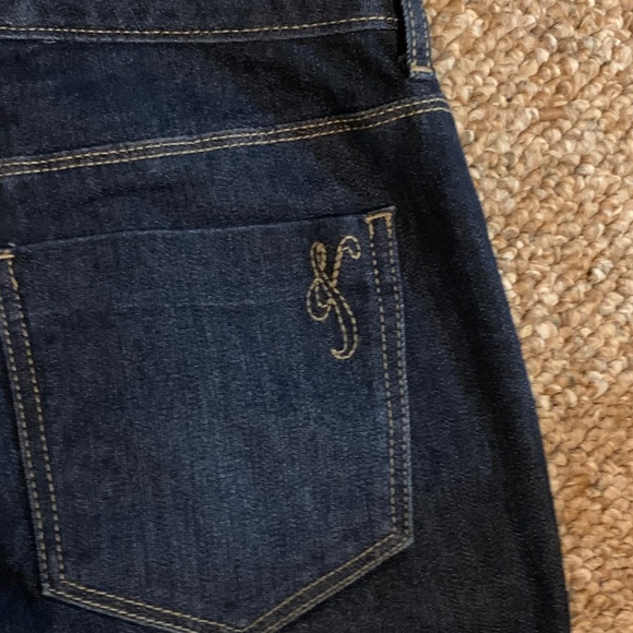 Style & Co Curvy Boyfriend Jeans, Size 6 - Picture 6 of 7